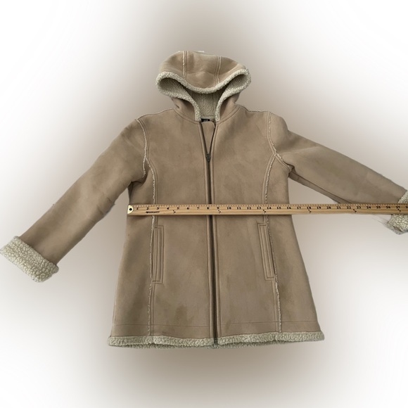 GAP Kids Girl Faux Suede Long Sherpa Hooded Coat Size:XL (12) - Picture 2 of 5